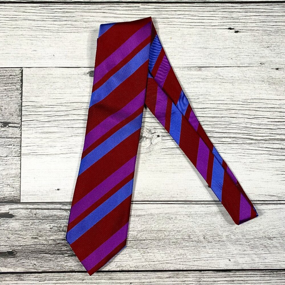 NWT Kenneth Cole Reaction 100% Silk Striped Print Tie